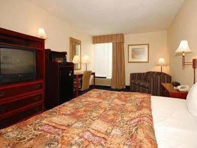 Days By Wyndham Hotel